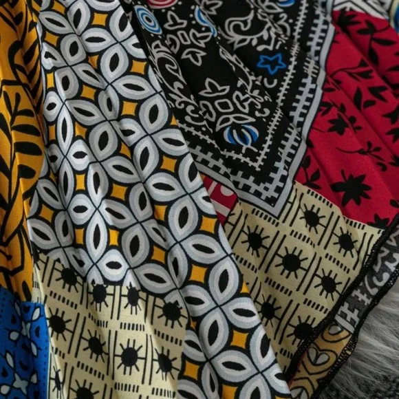 SHEIN Red and Blue Pleated Maxi Dress with Dolman Sleeves - Picture 3 of 3